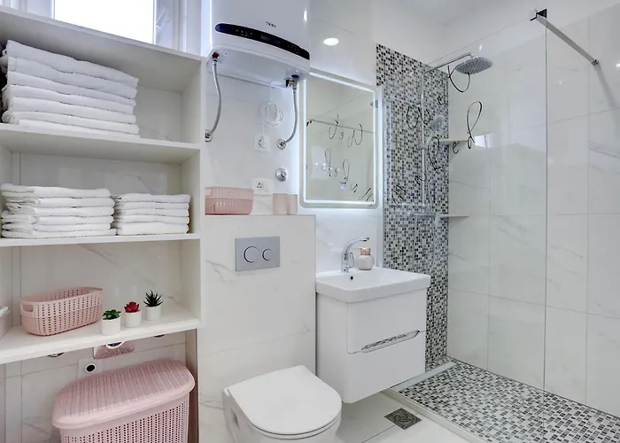 Adorable Ena Apartman *
