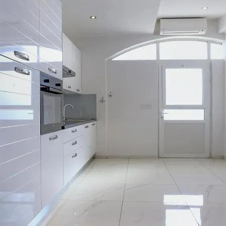Adorable Ena Apartmán Kaštela